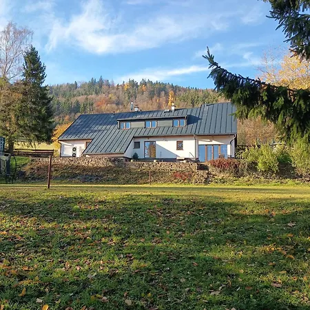 Semesterbostad Na Bobru Žacléř