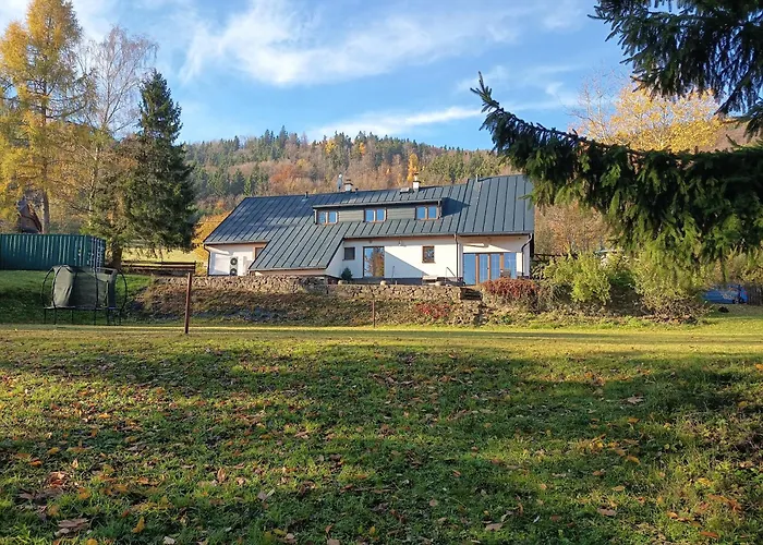 Semesterbostad Na Bobru Žacléř